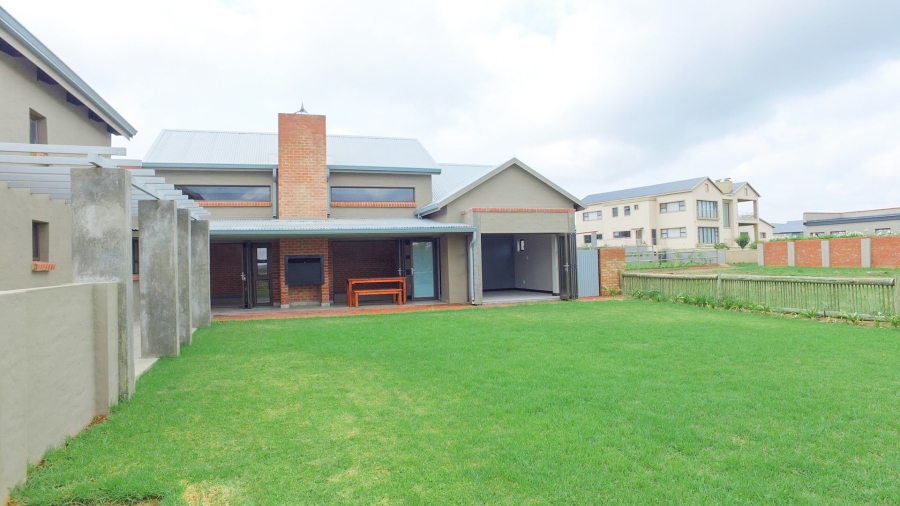 To Let 3 Bedroom Property for Rent in The Coves North West